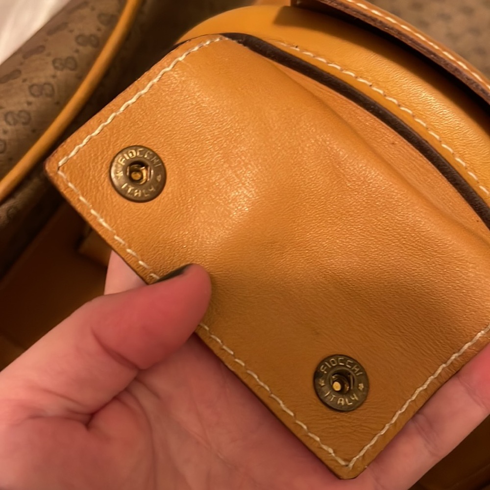 VINTAGE Gucci Travel Bag - Picture 12 of 12